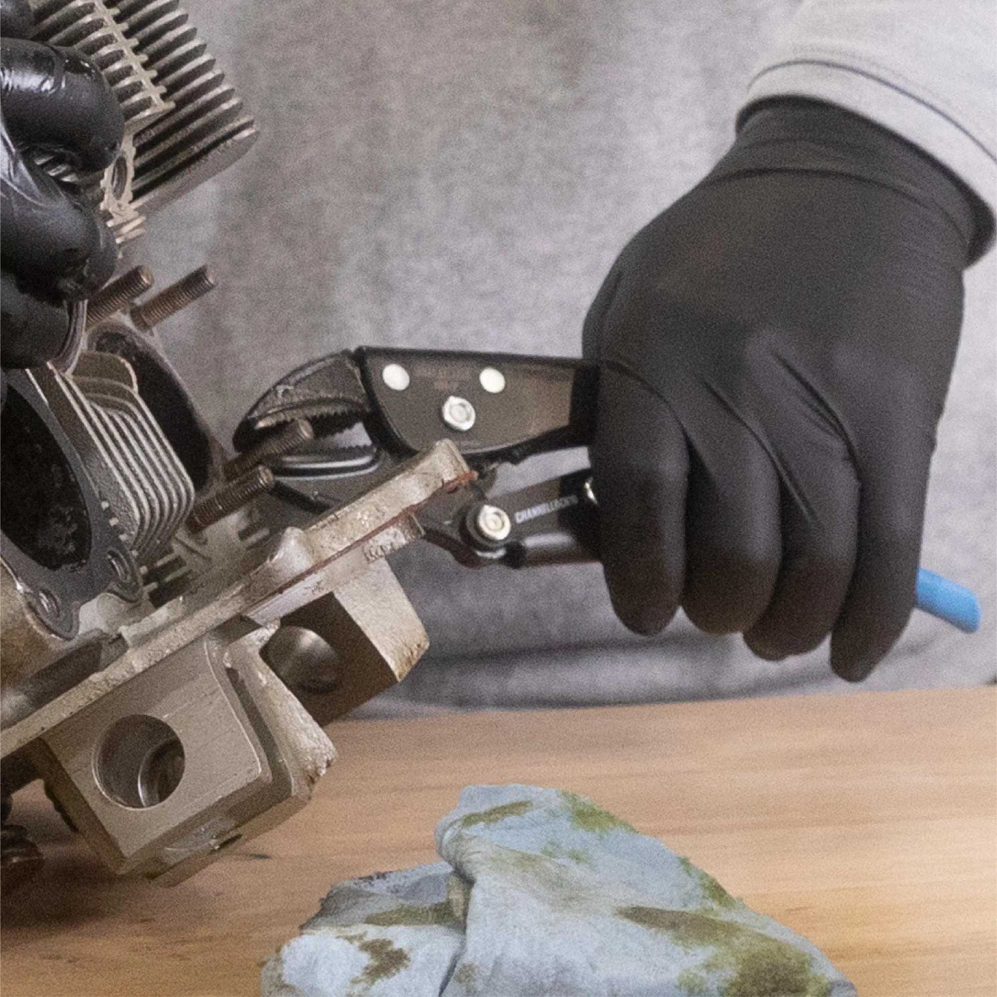 10-inch Straight Jaw Locking Pliers (101-10) - Image 6