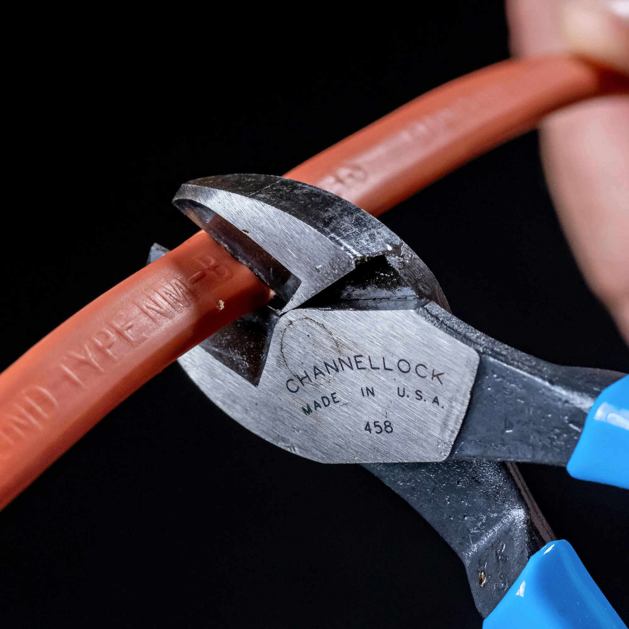 8-inch XLT™ Center Cutting Pliers (458) - Image 4