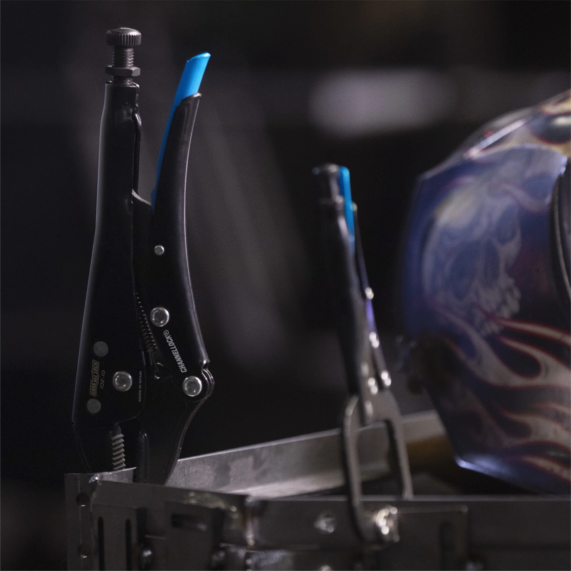 10-inch Curved Jaw Locking Pliers w/ Cutter (102-10) - Image 6